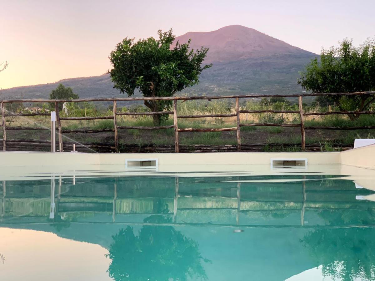 泰卡斯Vesuvio Casa De Charme住宿加早餐旅馆 外观 照片