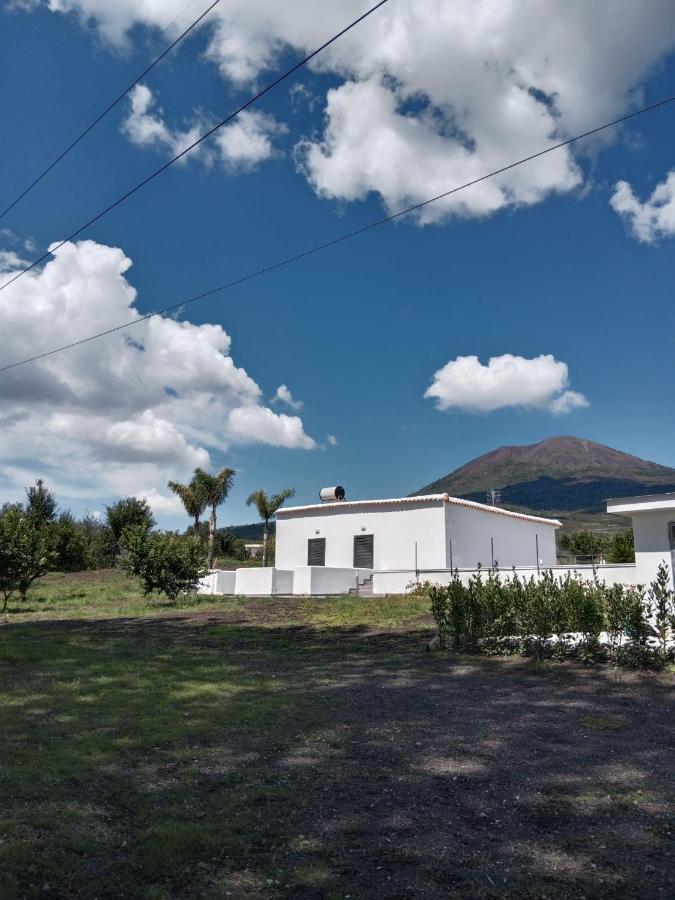 泰卡斯Vesuvio Casa De Charme住宿加早餐旅馆 外观 照片