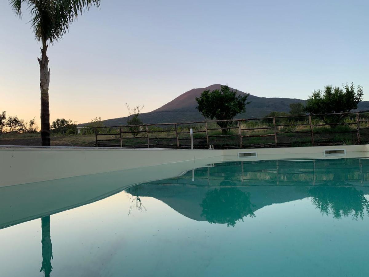 泰卡斯Vesuvio Casa De Charme住宿加早餐旅馆 外观 照片