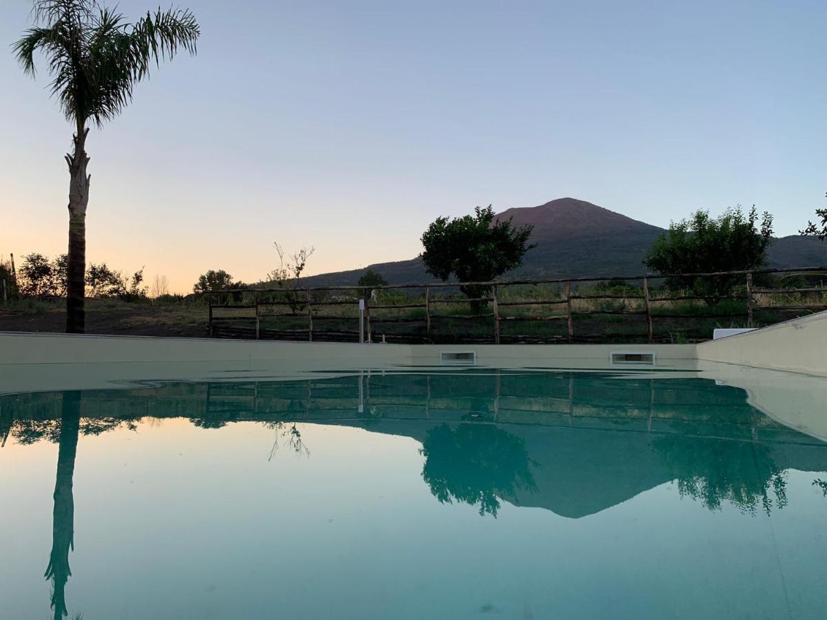 泰卡斯Vesuvio Casa De Charme住宿加早餐旅馆 外观 照片